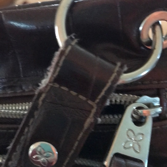 Relic Crossbody Bag - Picture 4 of 4